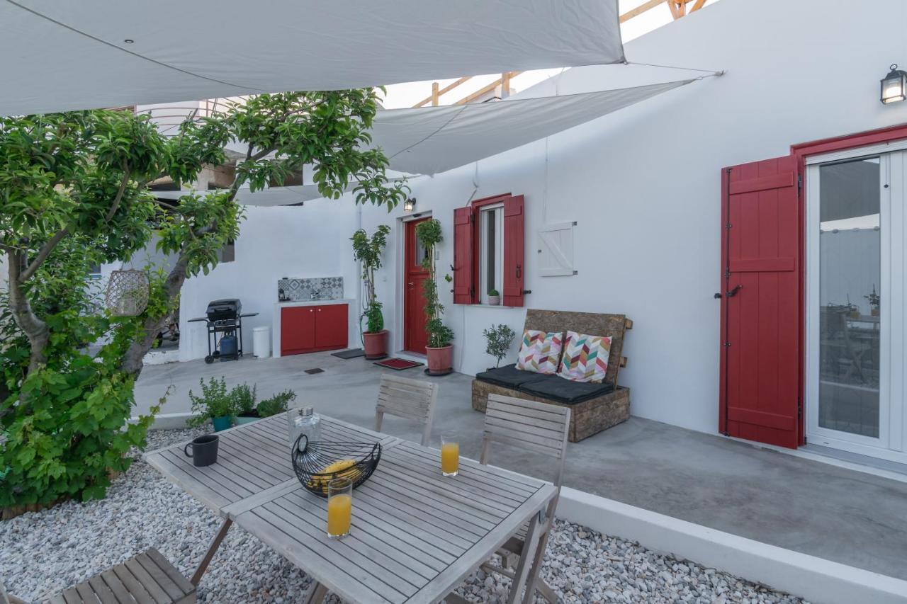 Milos Guesthouse Triovasalos Bagian luar foto